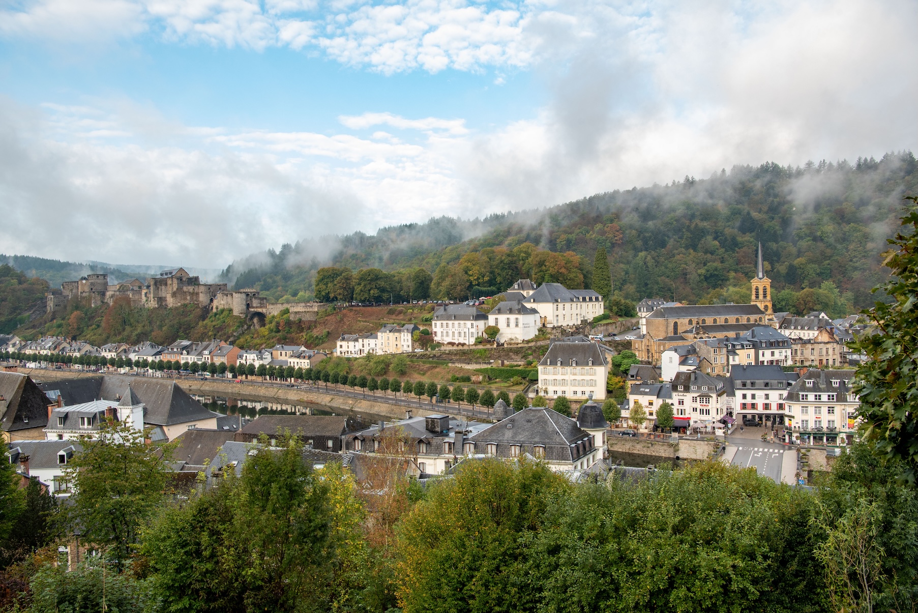 Uitzicht op de stad Bouillon