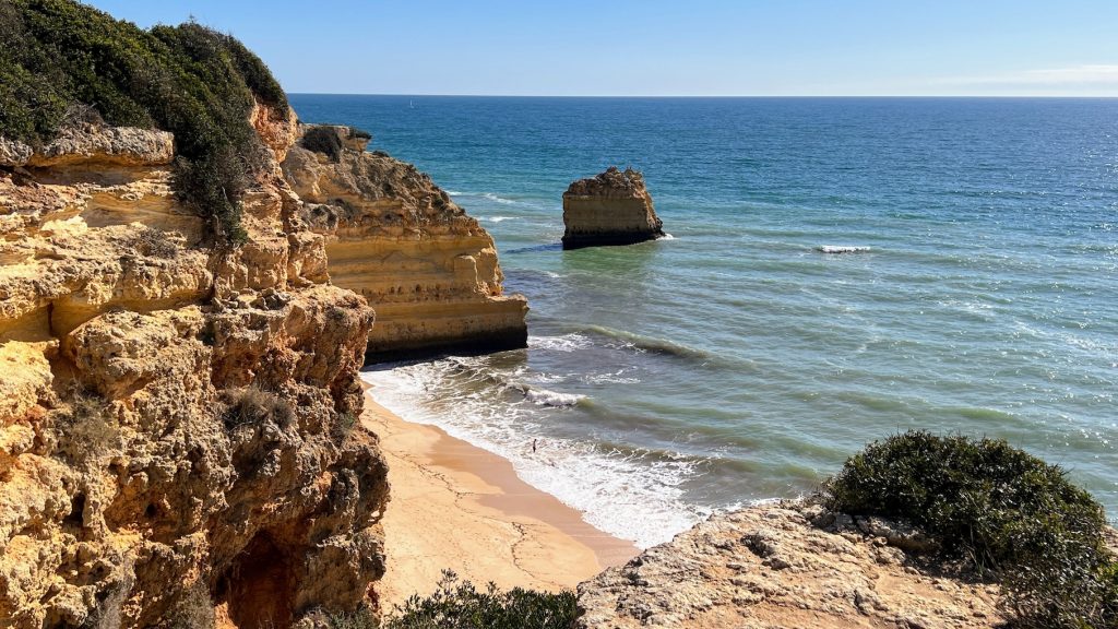 Praia da Marinha in de Algarve