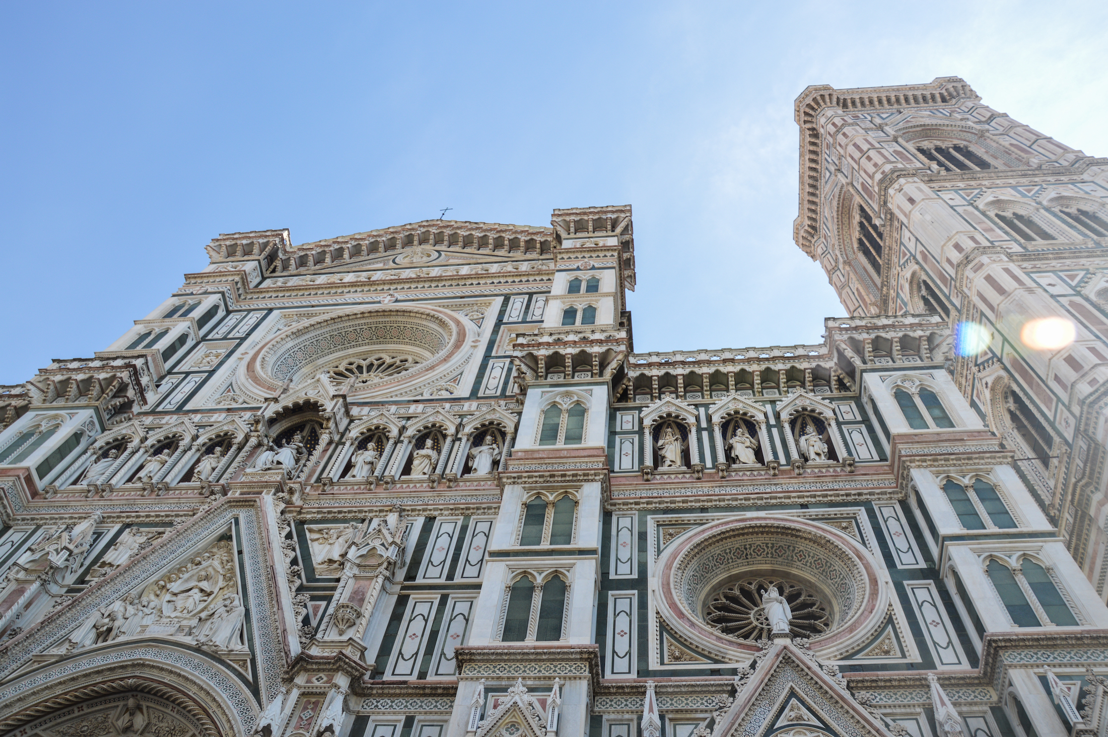 Er zijn zoveel architectonische juweeltjes te vinden, zoals de beroemde Duomo (kathedraal) van Florence