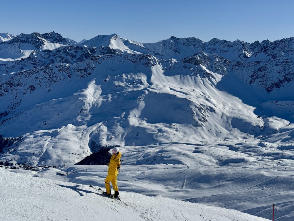 Skibril, muts en buff zijn onmisbaar voor de wintersportvakantie