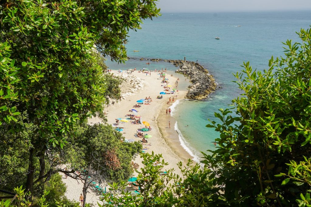 Strand in de Italiaanse regio Marken/Le Marche