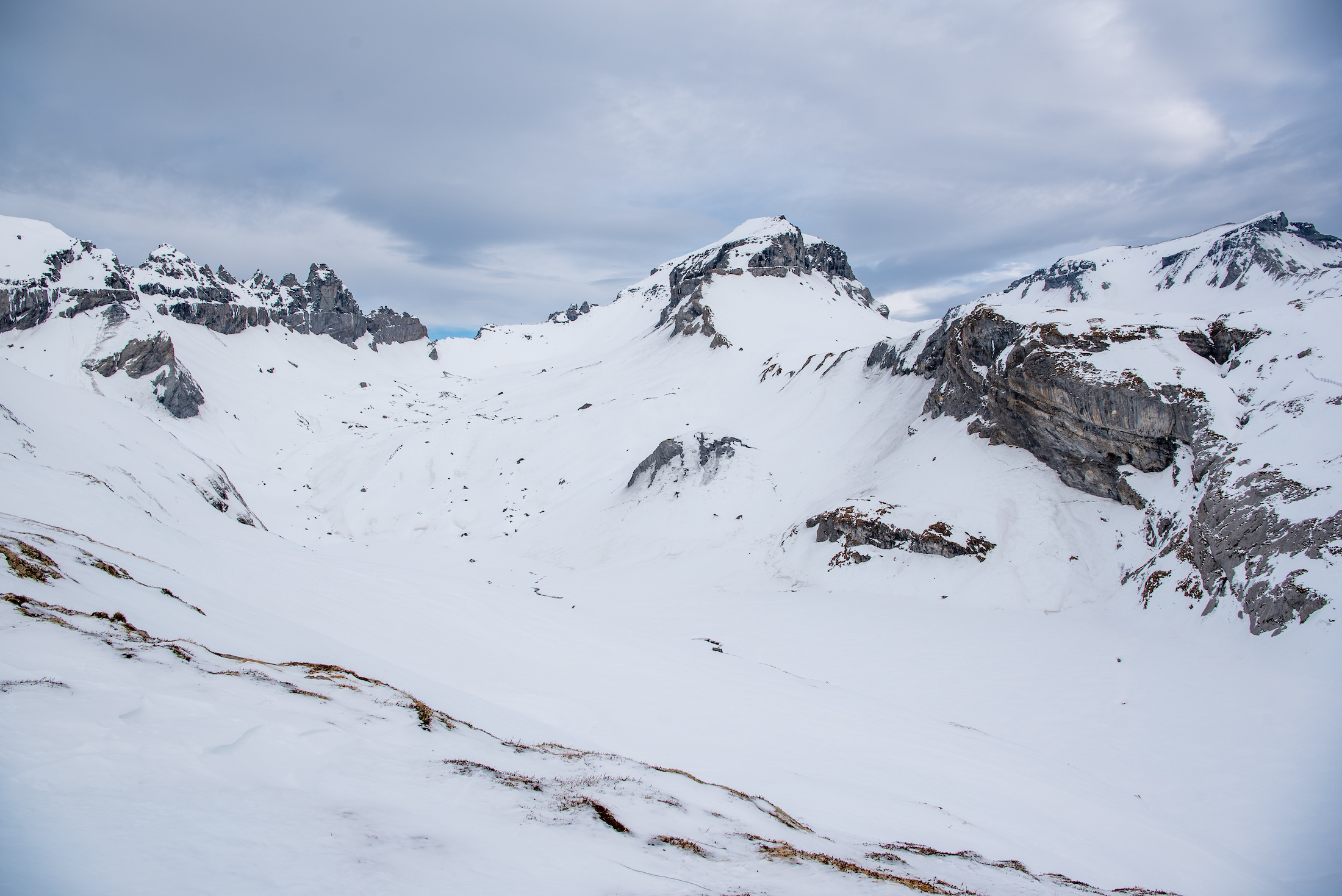 Nergens anders vind je een plek waar je het ontstaan van de Alpen zo goed kunt zien als in de Tectonic Arena Sardona