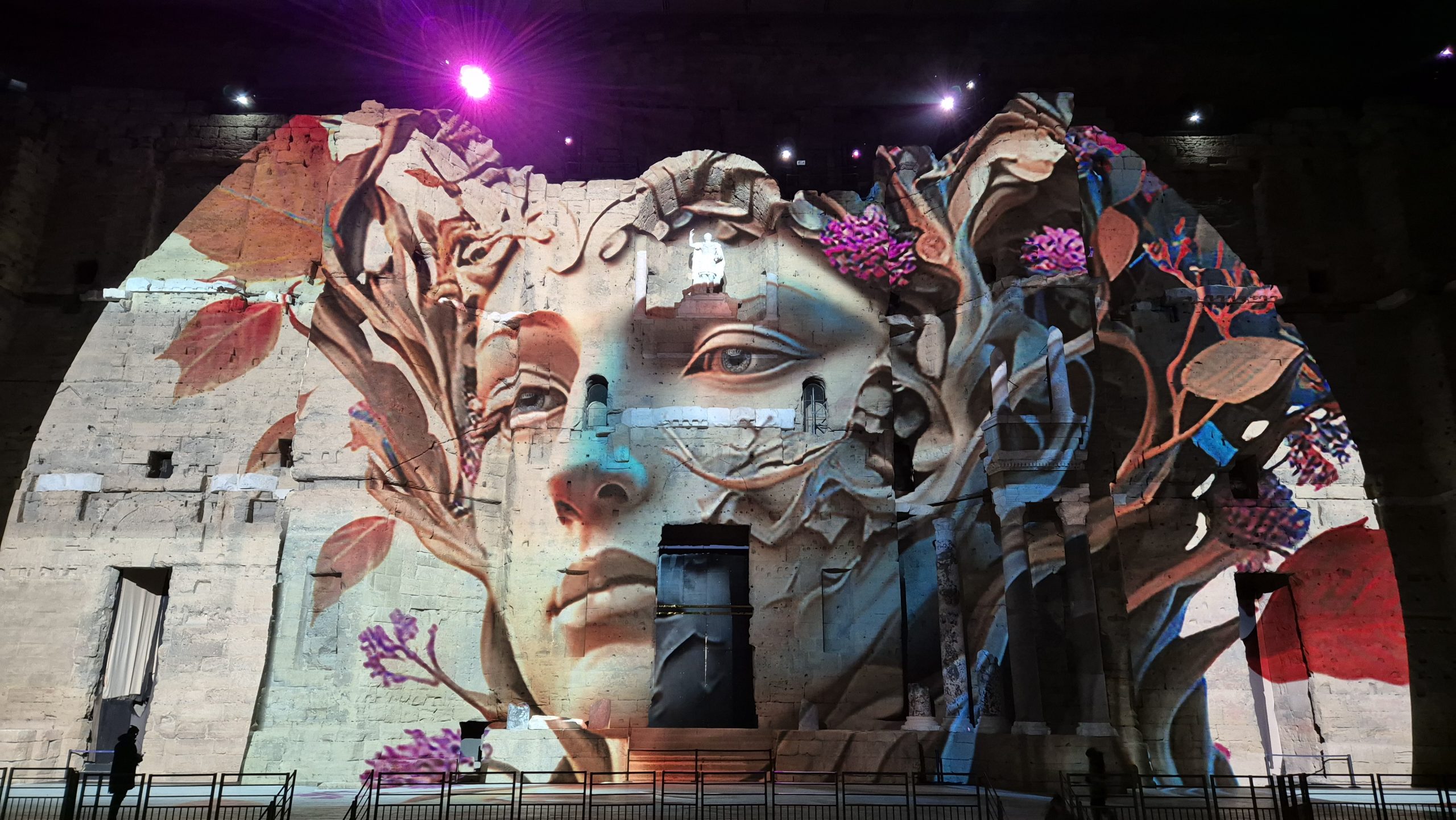 De nieuwste attractie in het Théâtre Antique d'Orange heet Odyssée Sonore