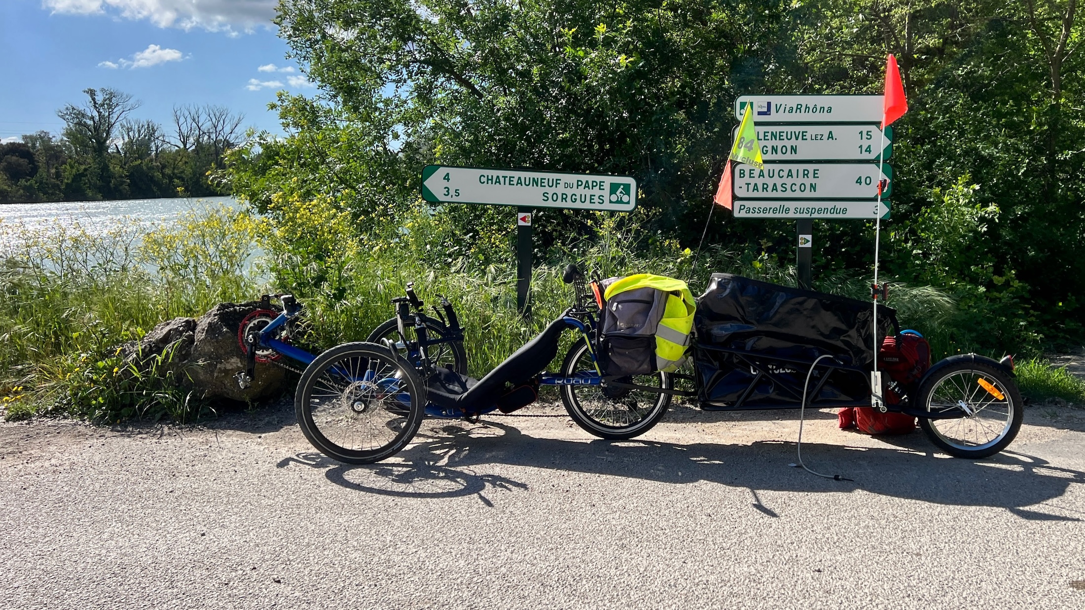 De route nodigt iedere vorm van fietsen aan, ook als je erbij kunt liggen
