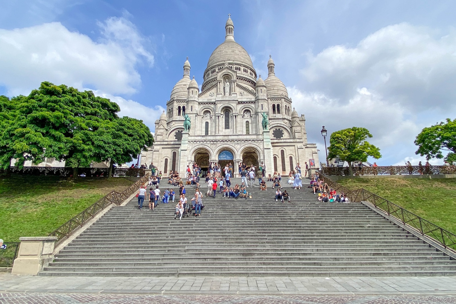 Trappen voor de Sacré Coeur in Parijs