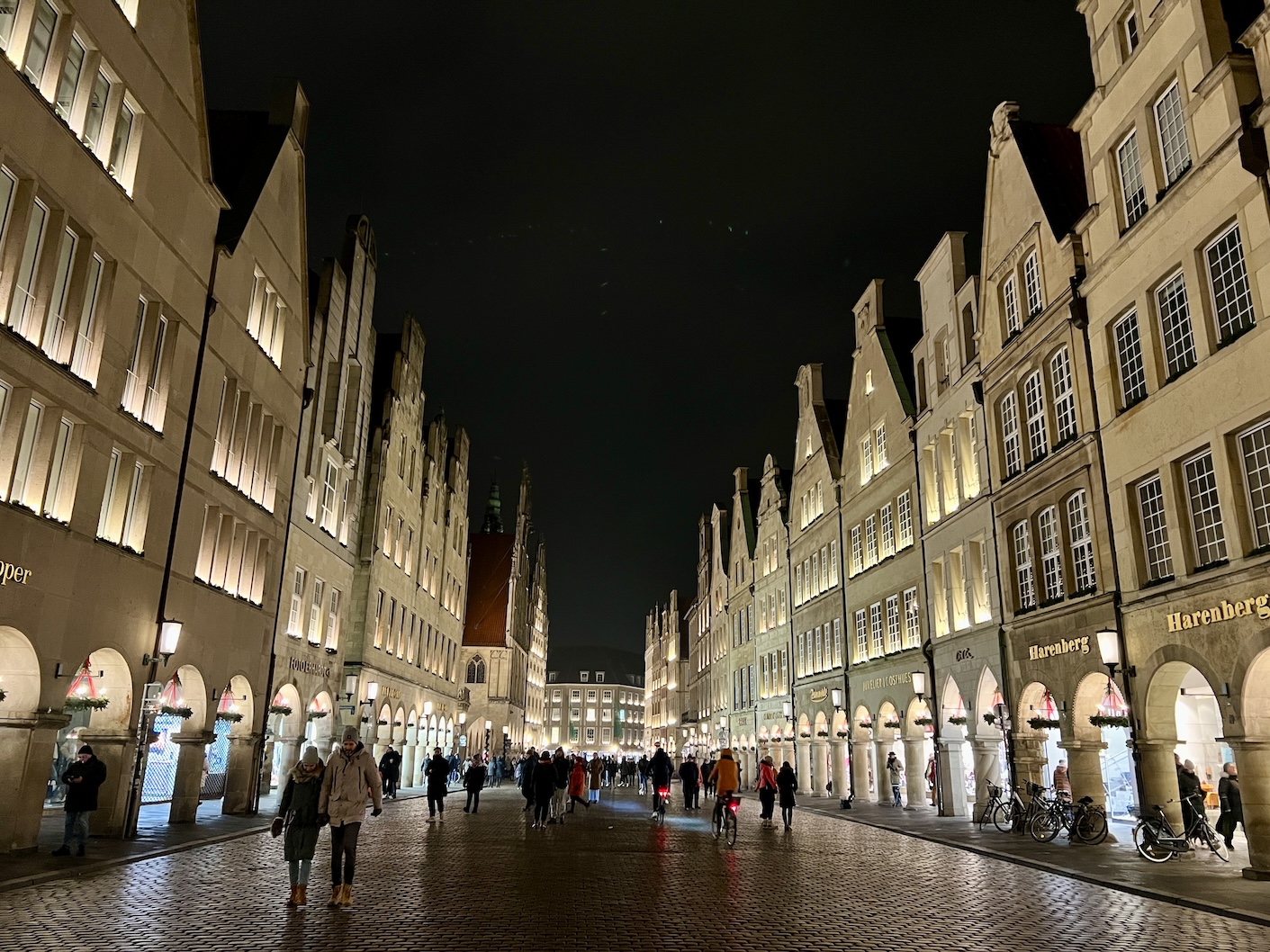 Straat in Münster in kerstsfeer