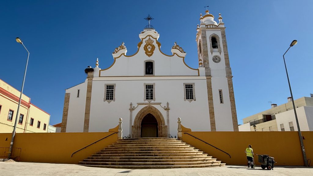 De mooiste kerk van Portimão