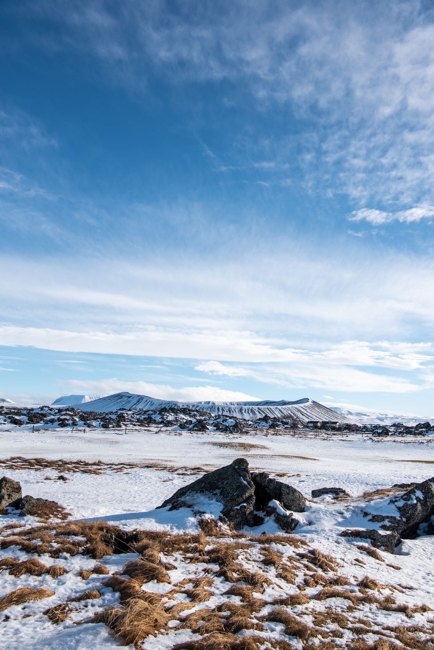 De perfect gevormde Hverfjall krater