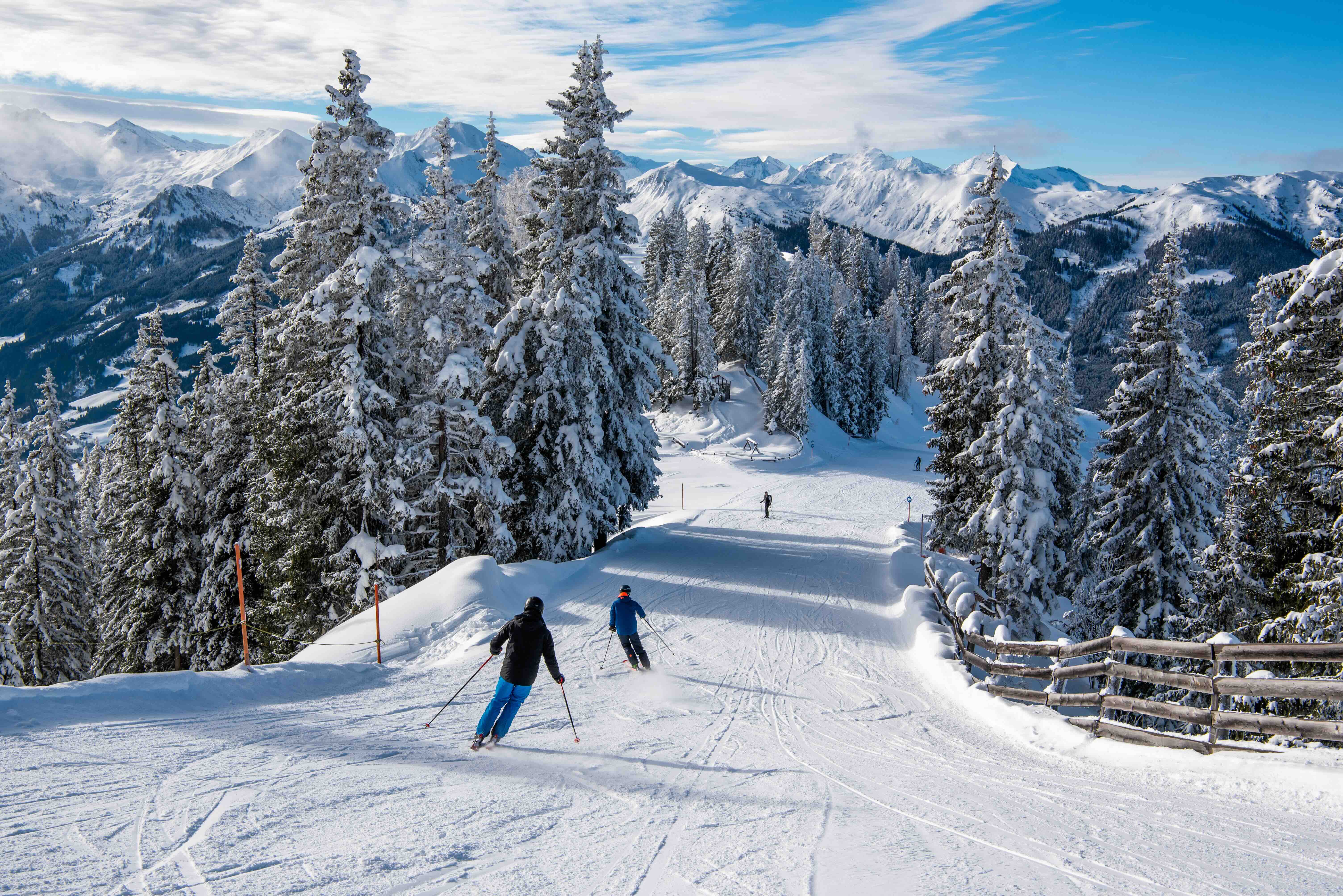 Skiën tussen de bomen in Grossarl in Oostenrijk