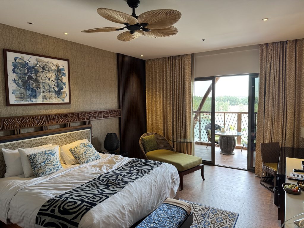 Hotelkamer van Hotel Lapita in Dubai