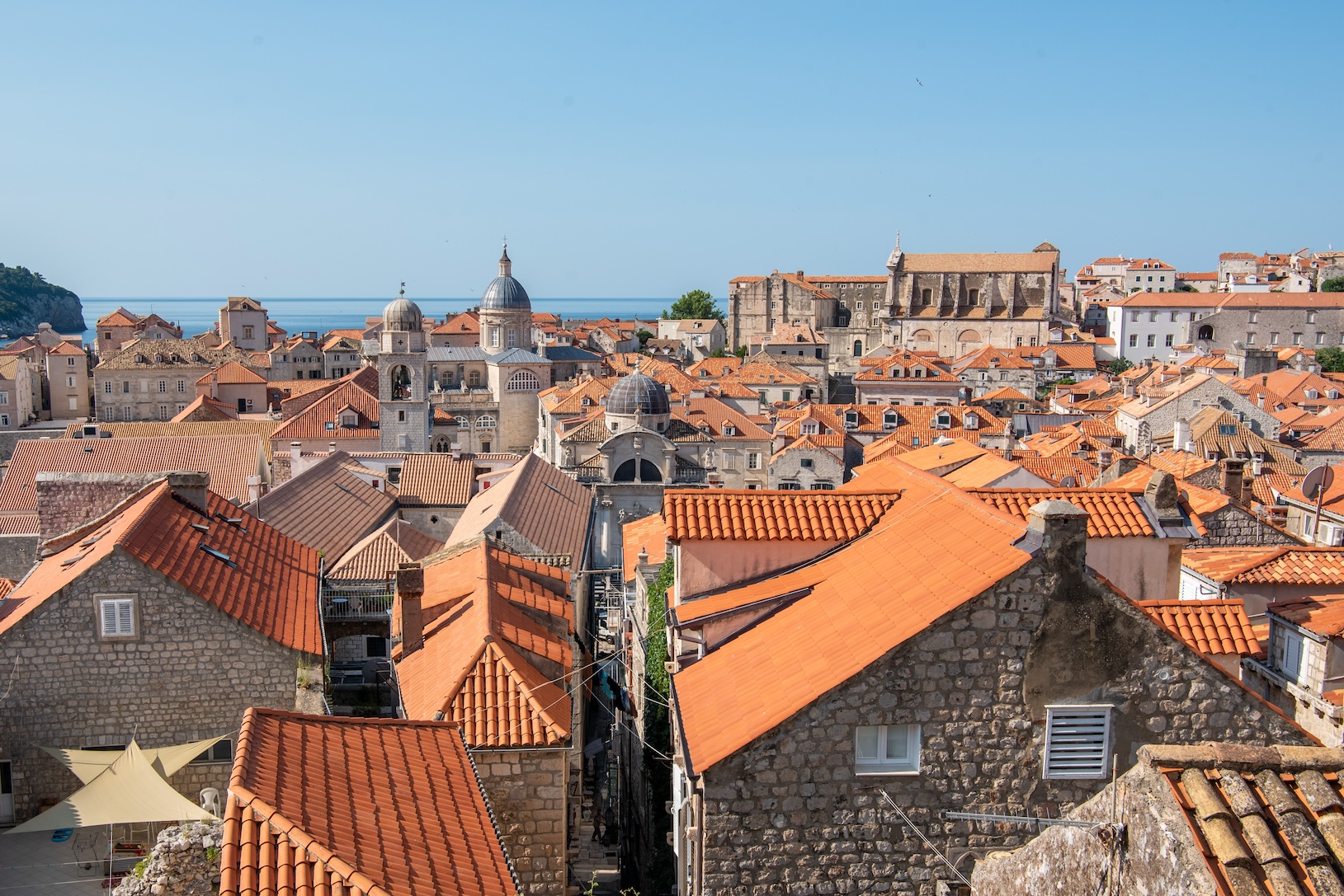Oranje daken in Dubrovnik in Kroatië