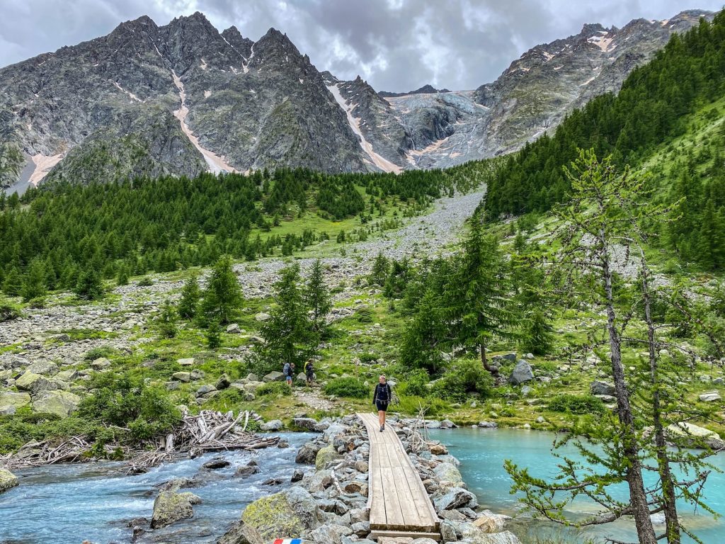 Wandelen in de Franse Alpen in de zomer