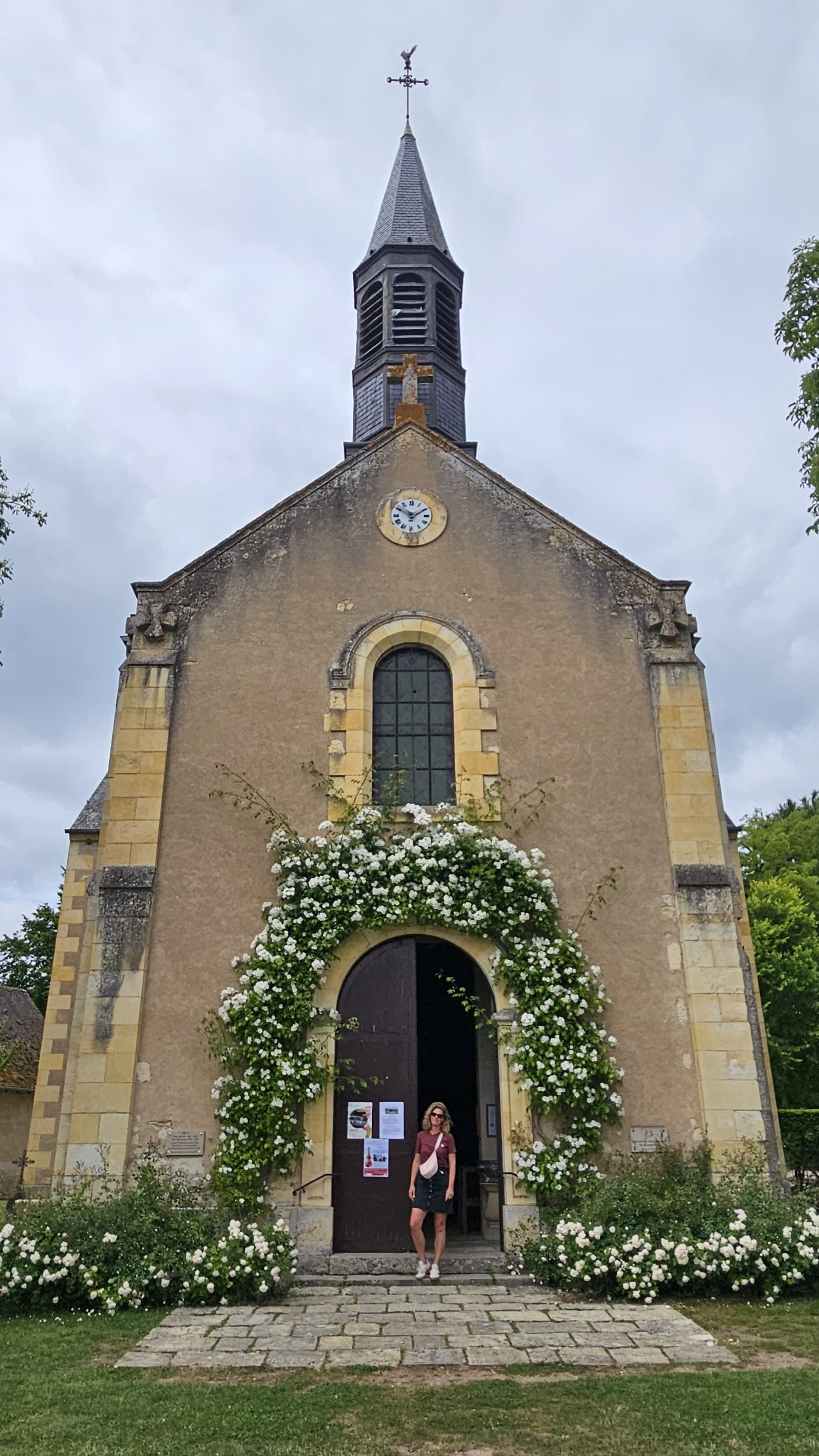 Apremont-sur-Allier bezoeken? Trek er een paar uurtjes voor uit.