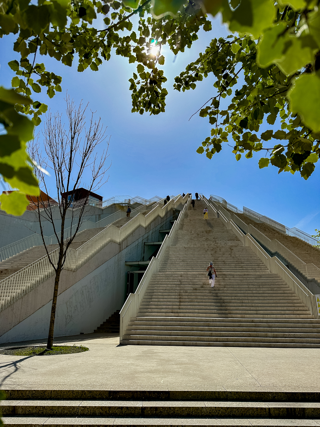 Tirana de leuke hoofdstad van Albanië