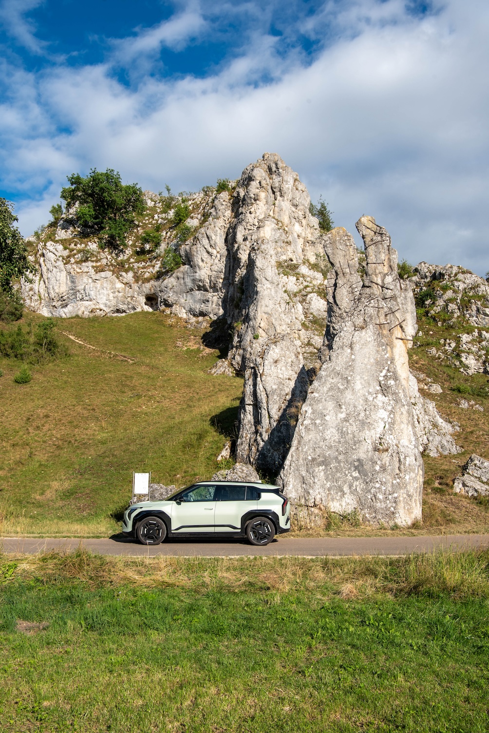 Steinerne Jungfrauen Herbrechtingen - Kia EV3