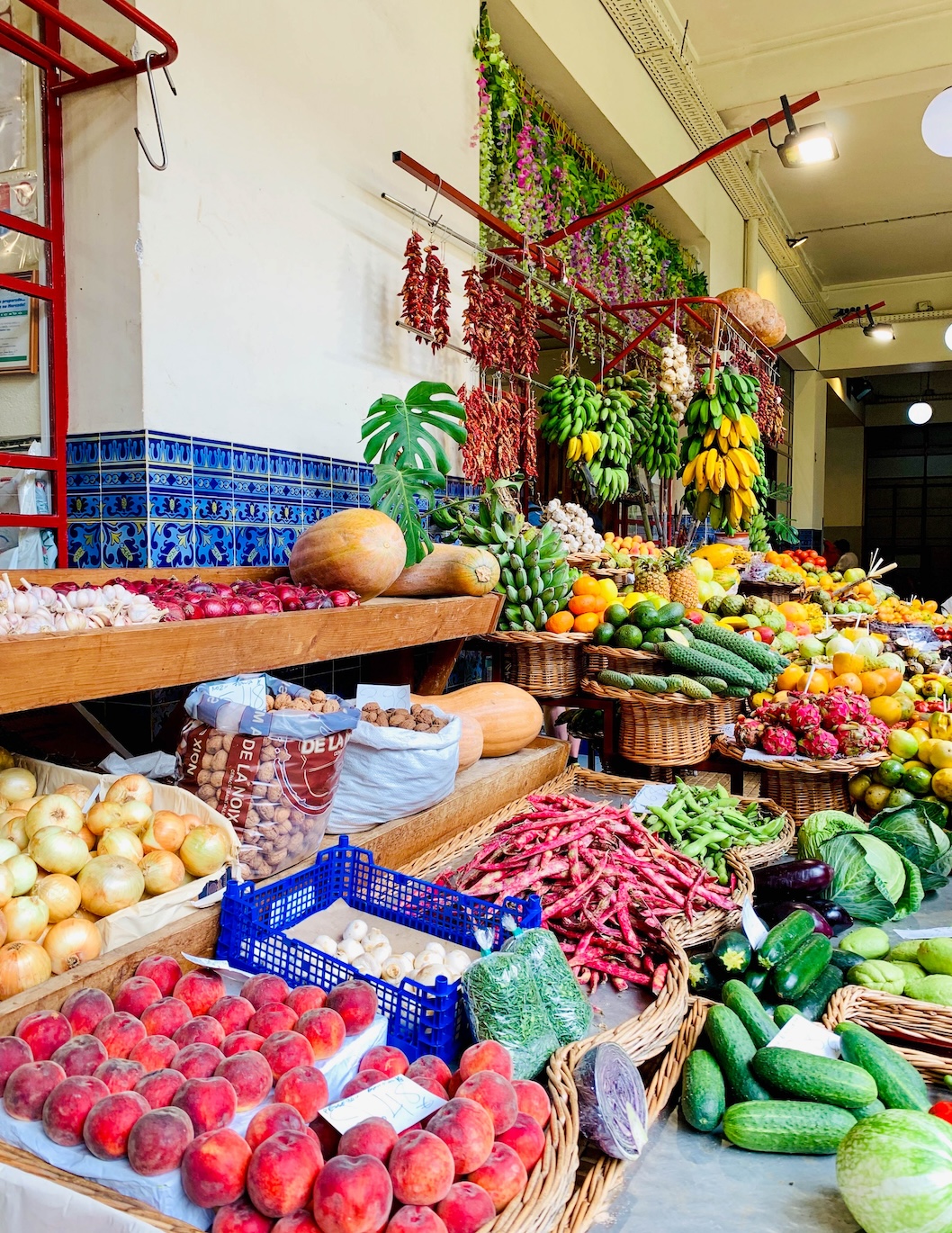 Vers fruit op de markt in Madeira