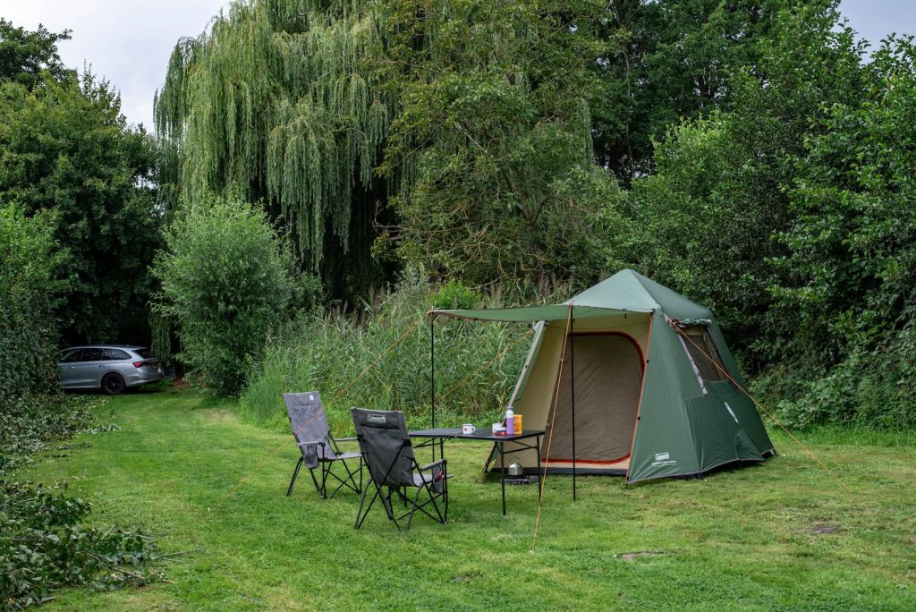 Coleman FastPitch Forest Lodge 4 Tent