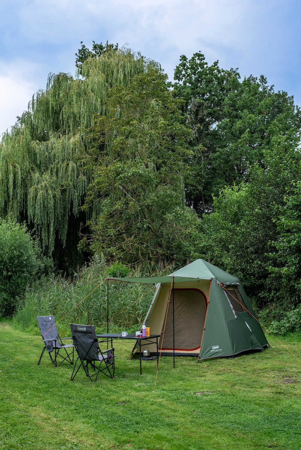 De ideale tent voor een kort kampeeravontuur