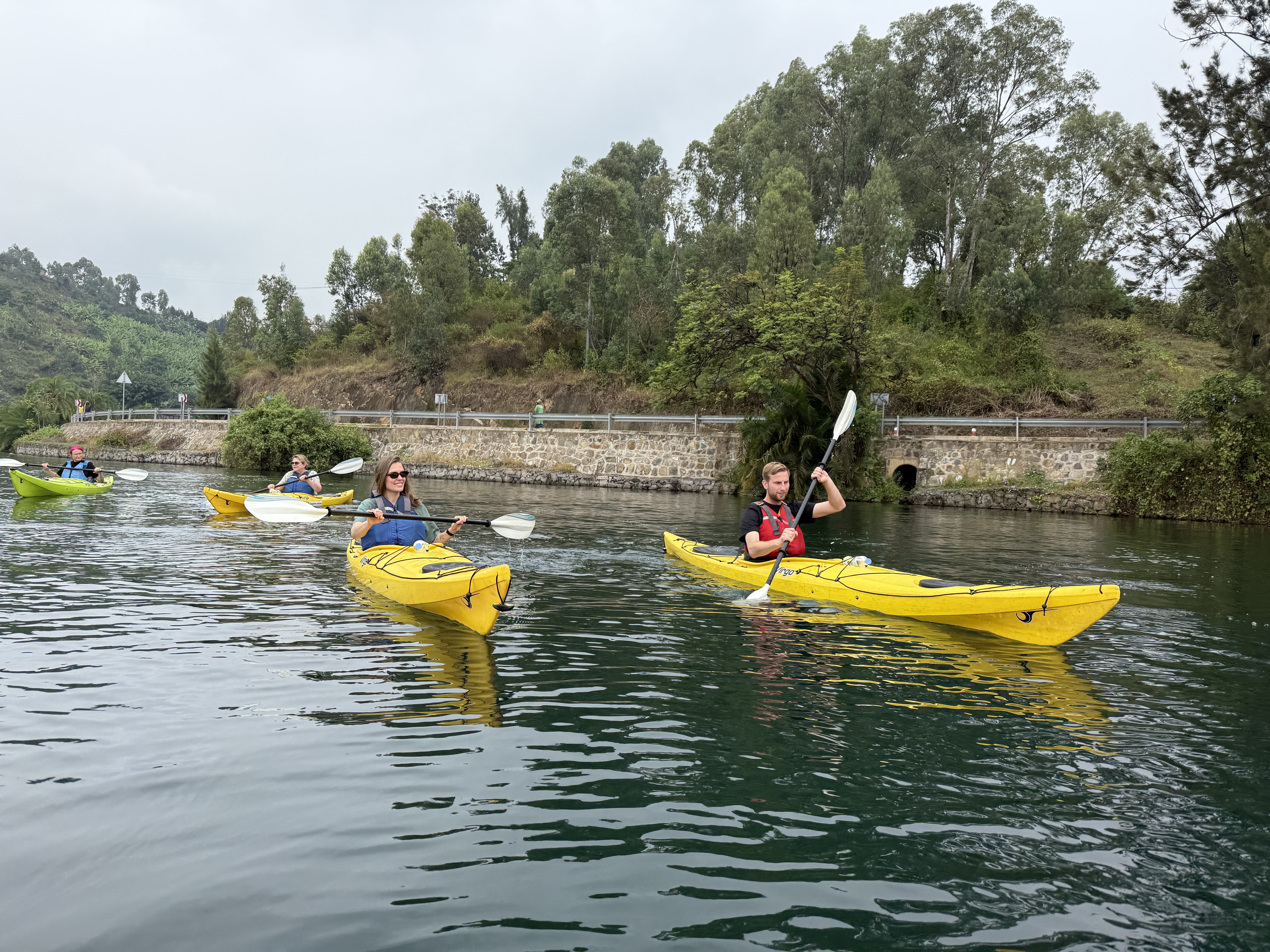 Ontdek Lake Kivu met de kajak, zo leuk