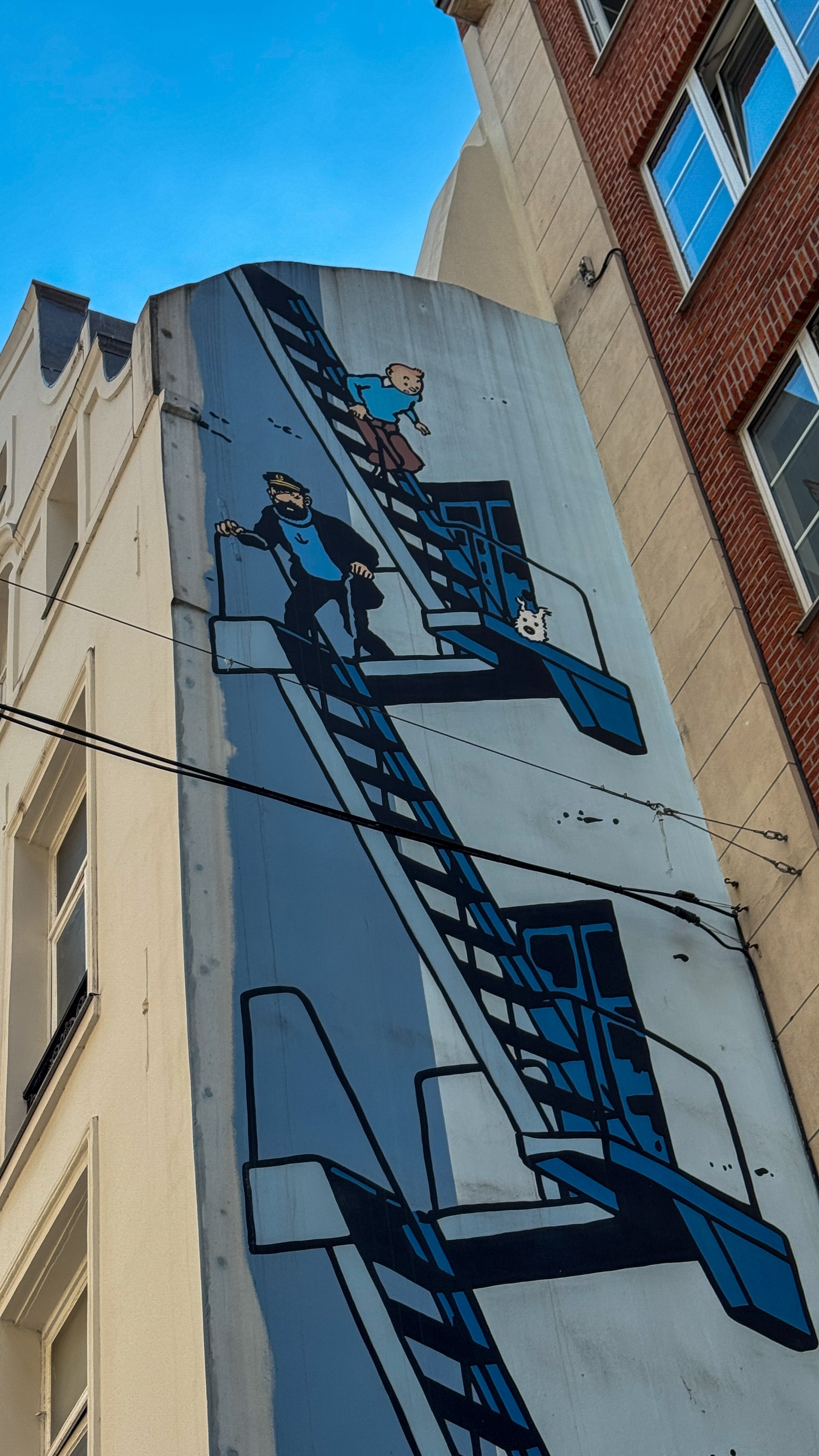 Street art in Brussel: natuurlijk ontbreekt Kuifje niet.