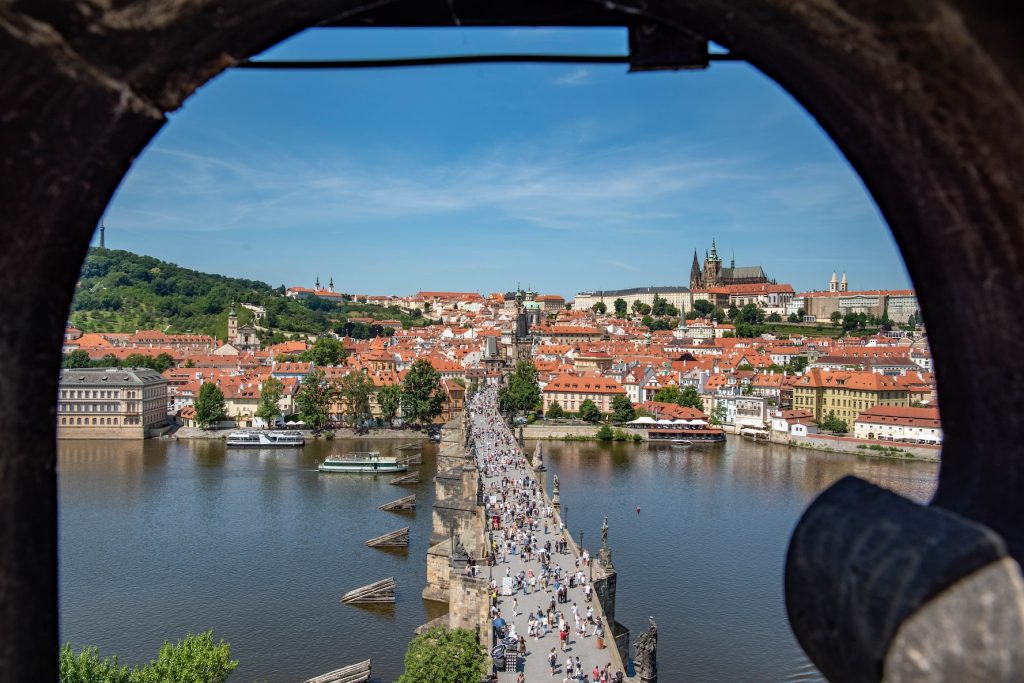 Het uitzicht vanaf de Old Town Bridge Tower