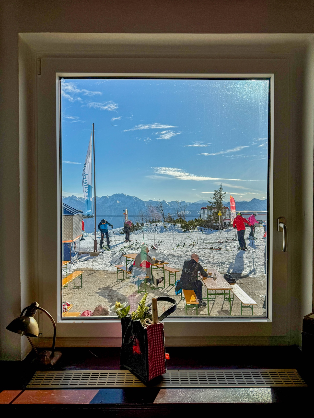 Lunchen bij Feuerkogelhaus naast het kinderland