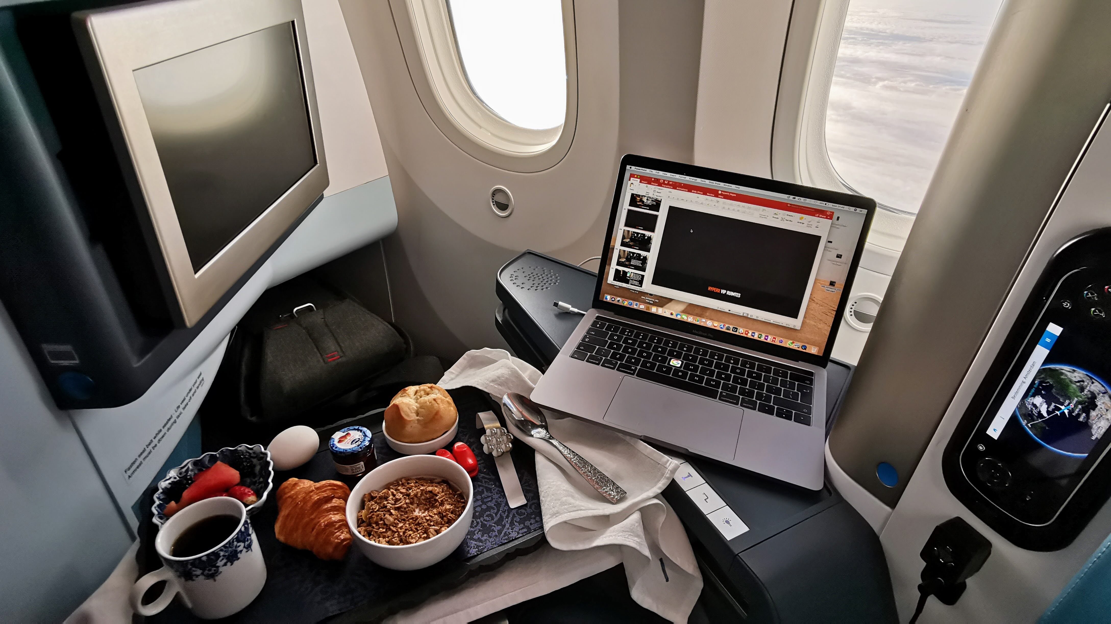 Business Class vliegen: uitgebreide maaltijden