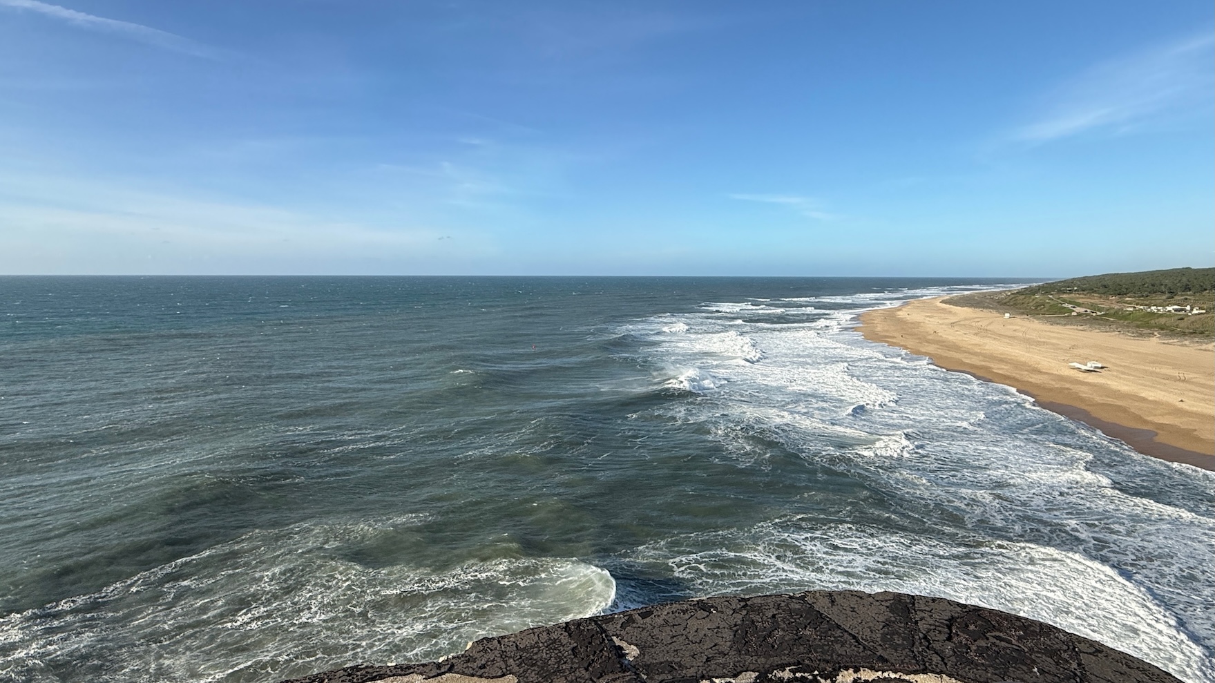 Golven op Praia do Norte