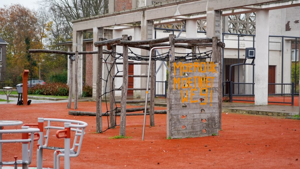 Moerdijk moet niet weg