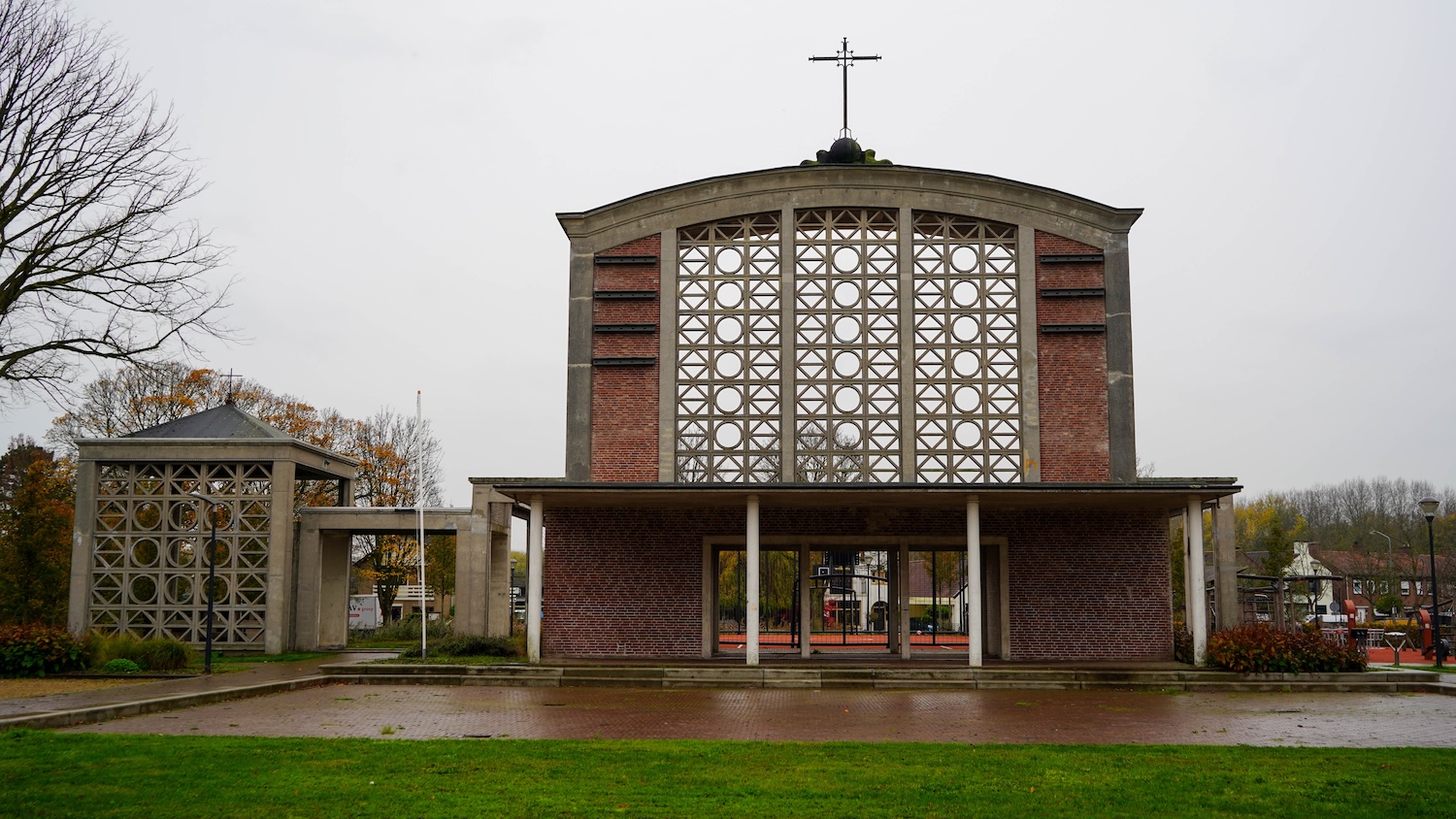 De voormalige kerk van Moerdijk