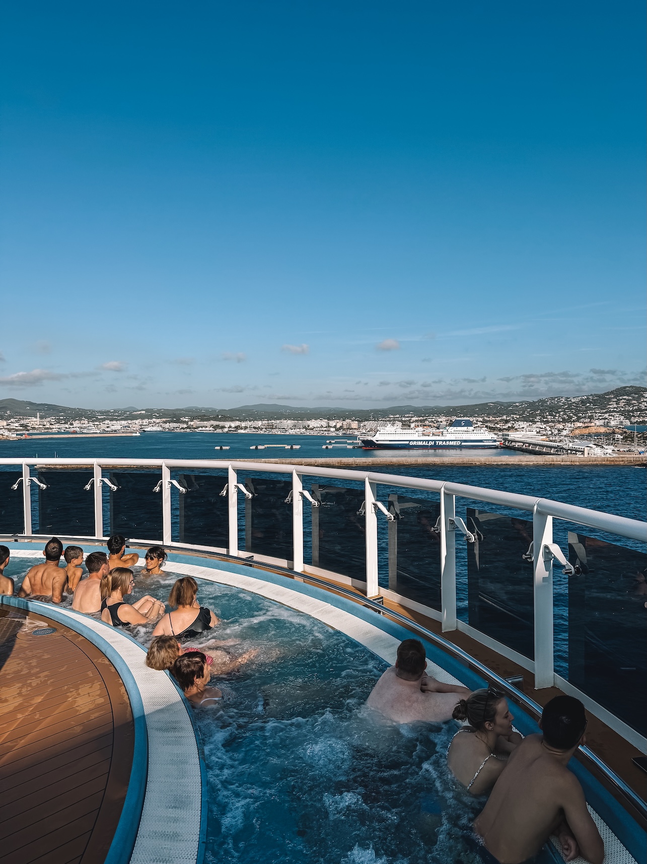 Bubbelbad van MSC Grandiosa