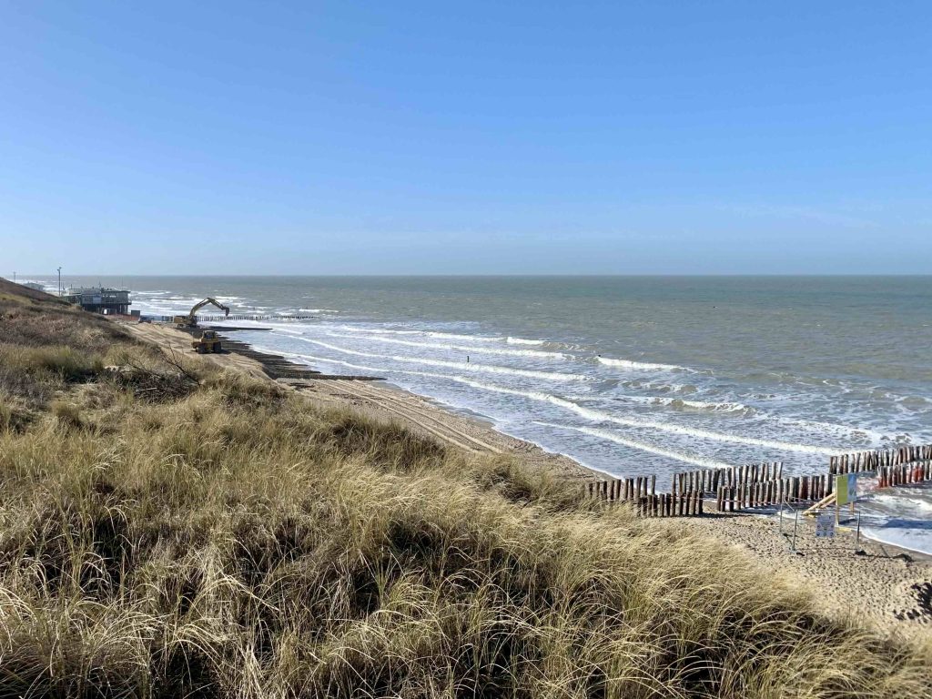 Strand in Zeeland in de winter