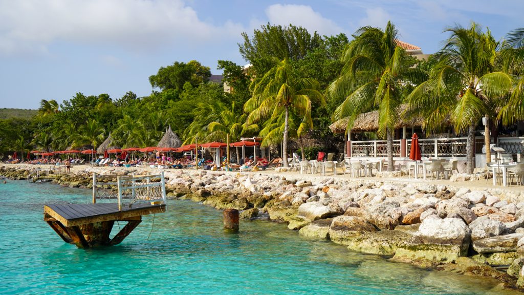Een mooi strand op Curacao