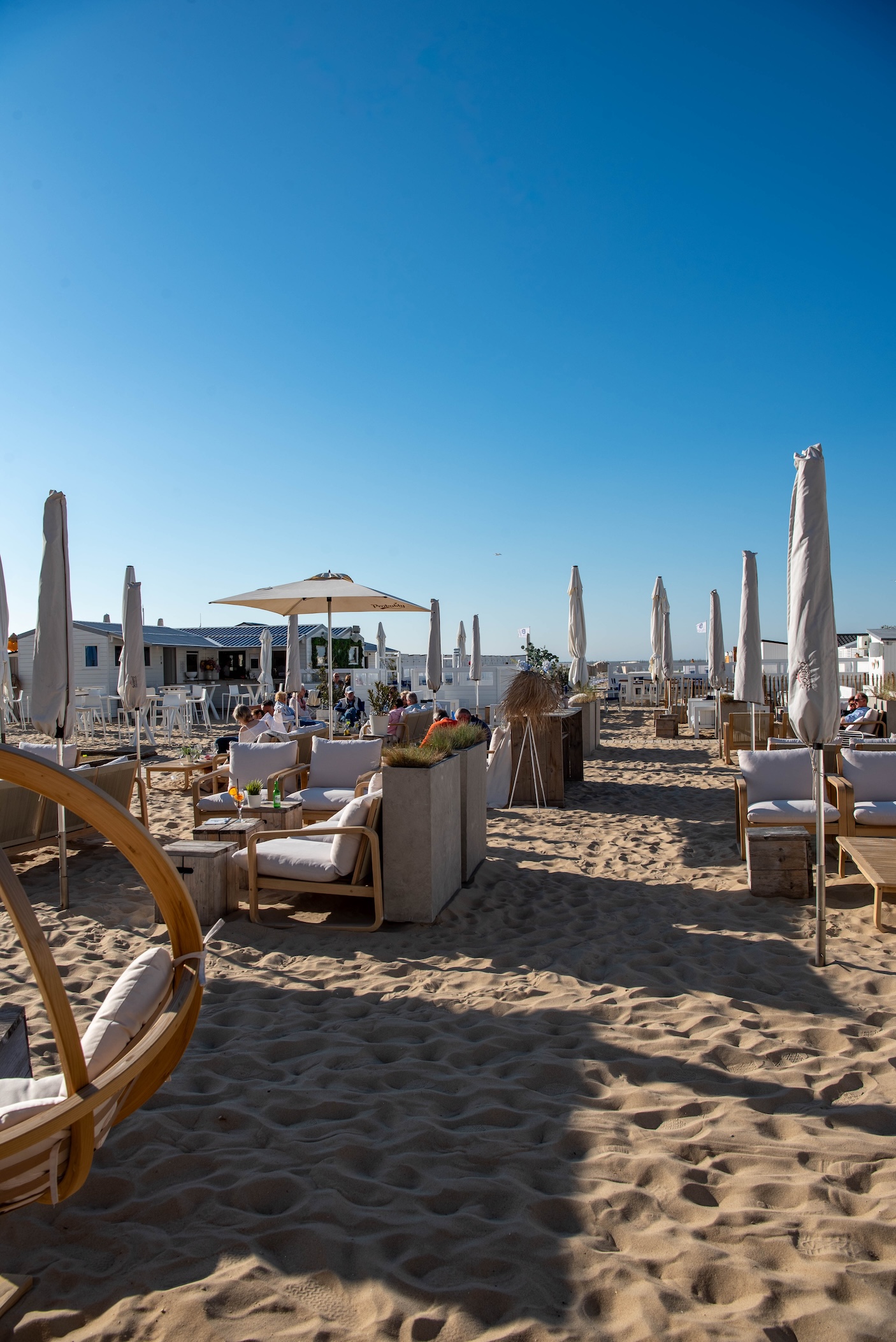 Leuke strandtent op een zonnige dag in Knokke
