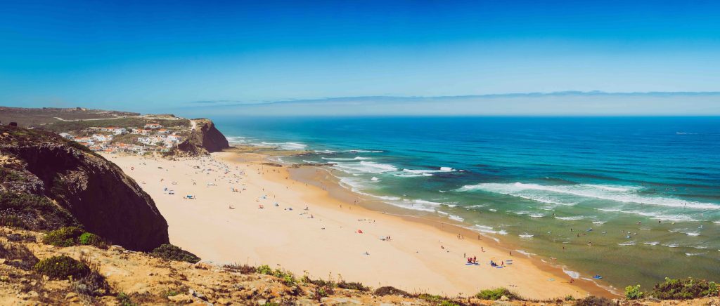 Praia de Monte Clérigo