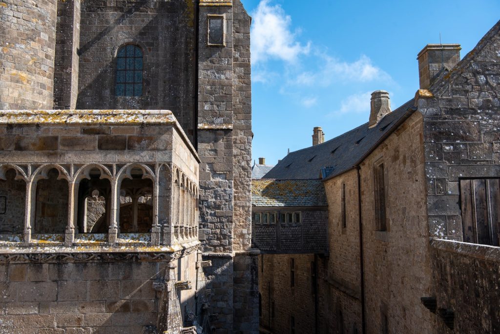 Ingang van de abdij van Le Mont-Saint-Michel