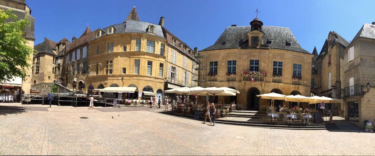 sarlat-centrum-panorama.jpg