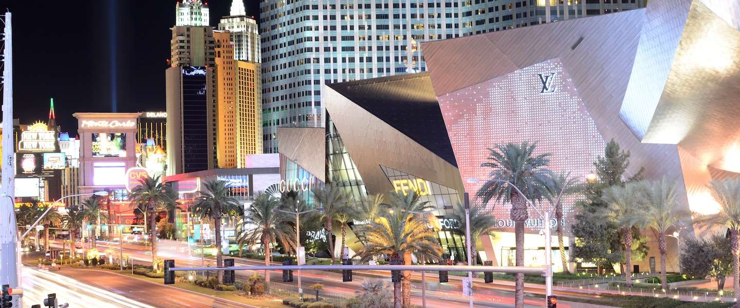 tips-las-vegas-by-night.jpg