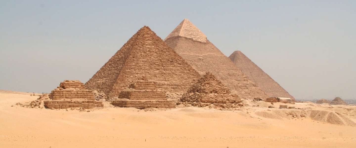 wereldwonderen-piramide-cheops.jpg