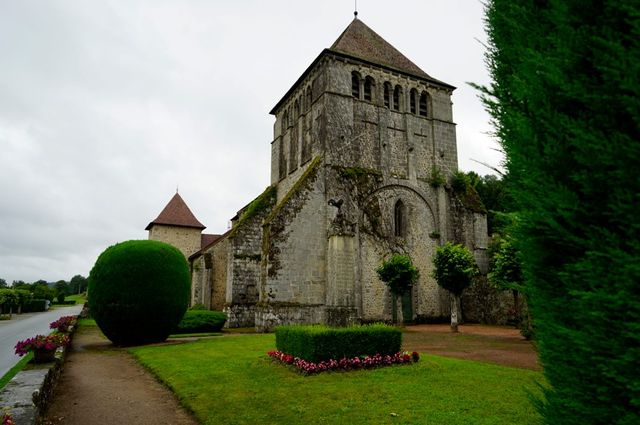 De oude kerk bij Moutier d`Ahun