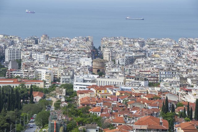 Noesjka ging naar Thessaloniki, de tweede grootste stad van Griekenland