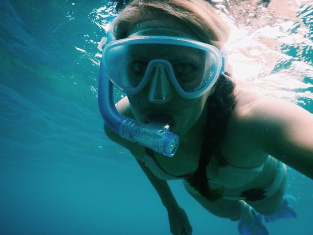 Gelukkig hebben we de Nikon Coolpix AW120 mee, zodat we ook onder water foto`s kunnen maken!