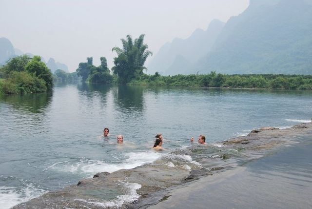 Zwemmen-meer-china