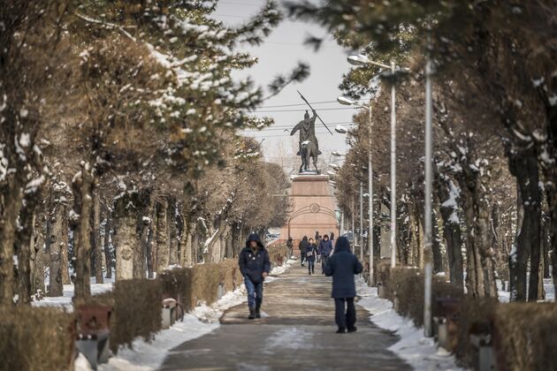 Wandelen in het First Presidents Park in Almaty