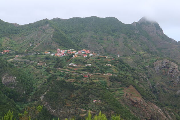 Hiken door Anaga Rural Park en getrakteerd worden op dit soort uitzichten