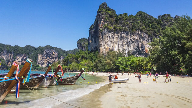 Ao Nang Beach is een van de mooiste stranden van Thailand\u00a9 andrijosef - Adobe Stock