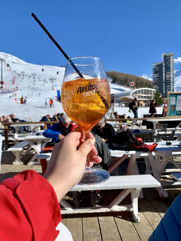 Proosten om 12.00 uur! Kan gewoon, want het is vakantie!