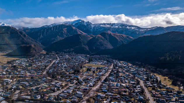 Het stadje Arrowtown (zuidereiland) vanuit de lucht