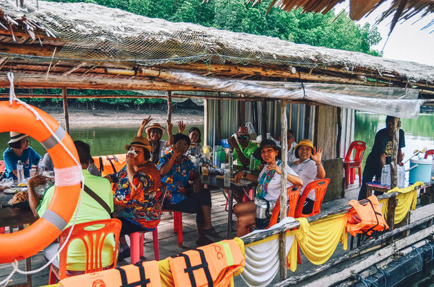 bamboo-raft-thailand.jpeg