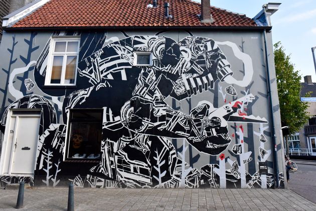 Street art op de hoek van de Rozemarijnstraat